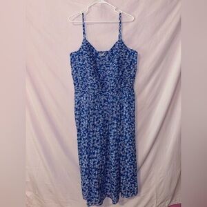 Elegant Blue Floral Midi Dress